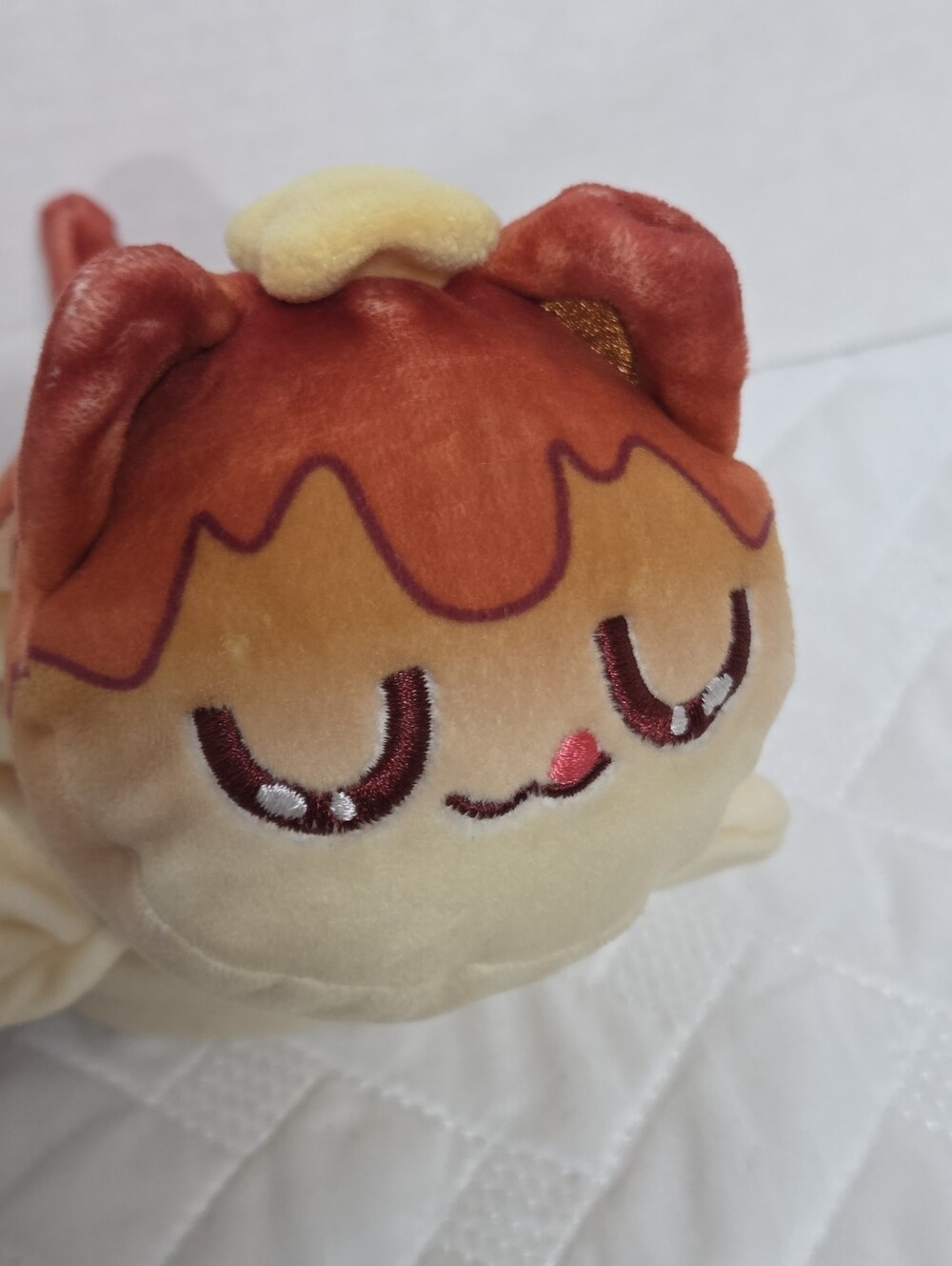 Aphmau Pancake Cat Mystery Plushie Tan/Brown/Yellow